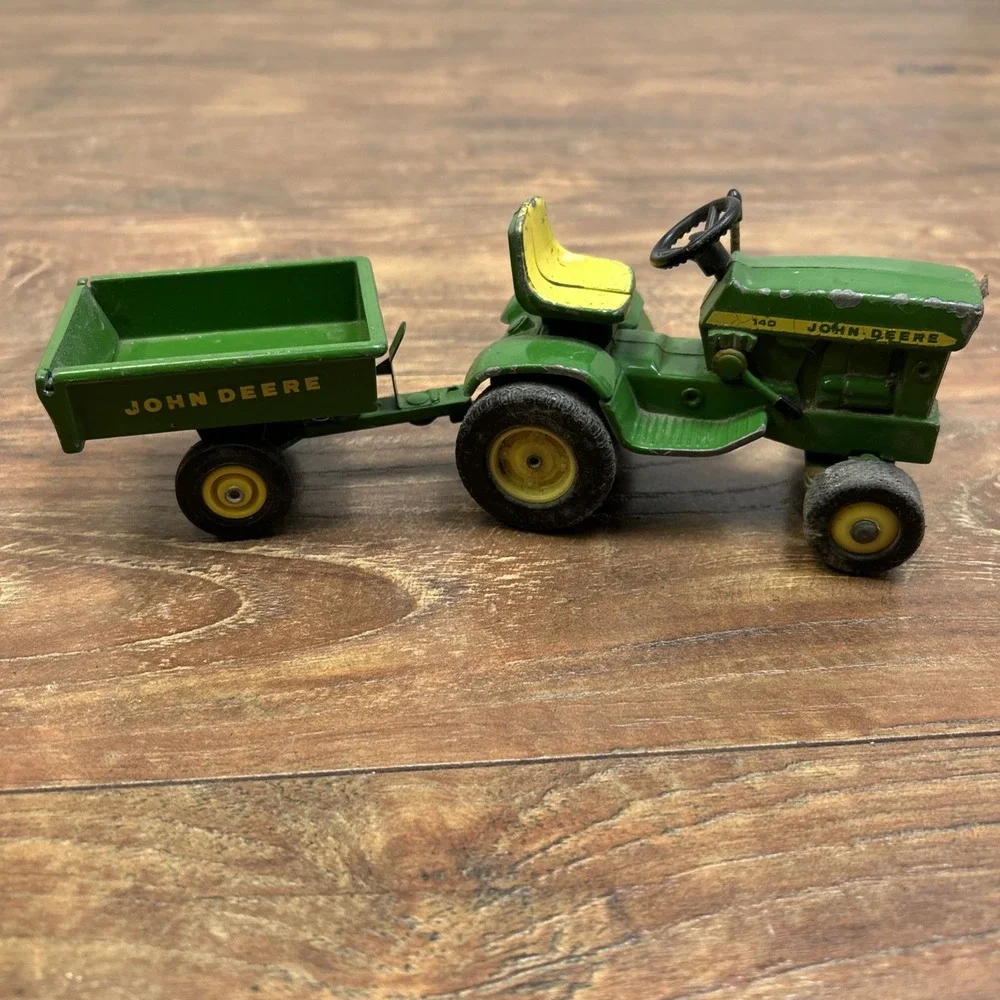 Vintage 1960's 70's Ertl John Deere 140 Lawn Garden Tractor W/ Dump Cart 1:16